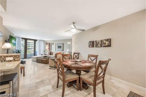 260 Seaview Ct 1-208, Marco Island FL - photo 13 of 42