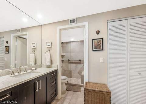 260 Seaview Ct 1-208, Marco Island FL - photo 21 of 42