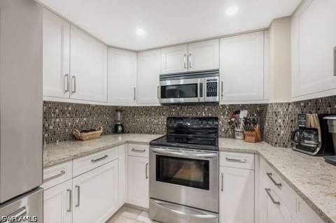 260 Seaview Ct 1-208, Marco Island FL - photo 9 of 42