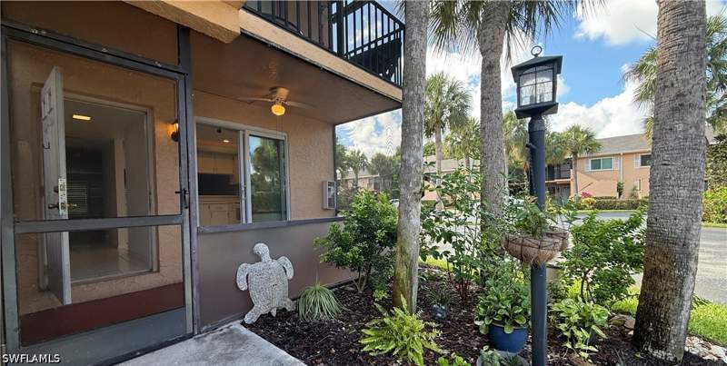 2 bedroom Condominium at 4001 Ice Castle Way 1, Winterpark, Naples — photo 2