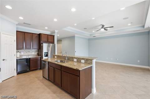 8618 Banyan Bay Blvd, Fort Myers FL - photo 9 of 37