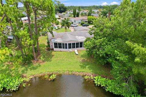 19813 Eagle Trace Ct, North Fort Myers FL - photo 6 of 39