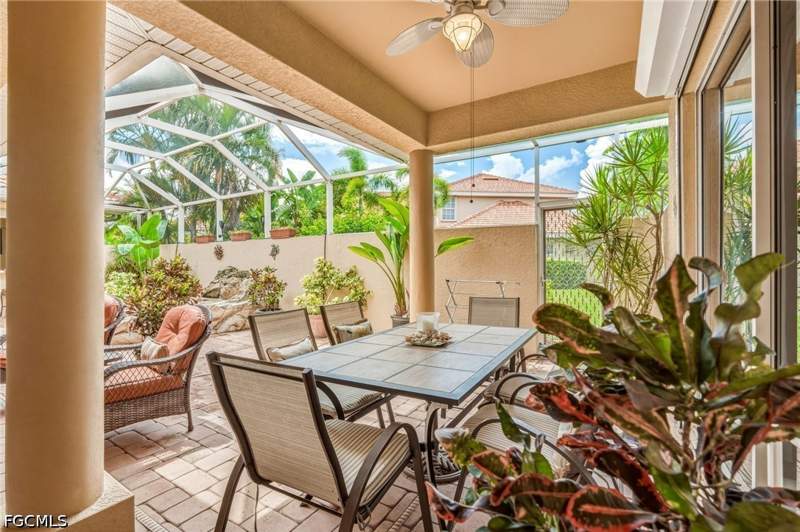 3 bedroom Attached at 13921 Bently Cir, Bell Tower Park, Fort Myers — photo 4