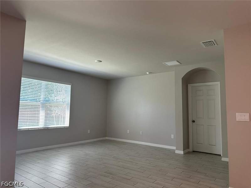 4 bedroom SingleFamilyResidence at 230 Nicholas Pkwy W, Cape Coral, Cape Coral — photo 5