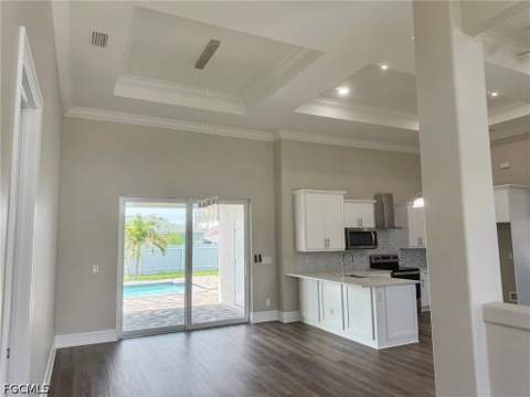 433 NW 1st St, Cape Coral FL - photo 9 of 45