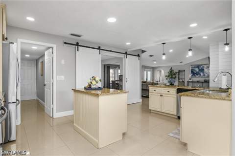 828 SW 51st Ter, Cape Coral FL - photo 20 of 49