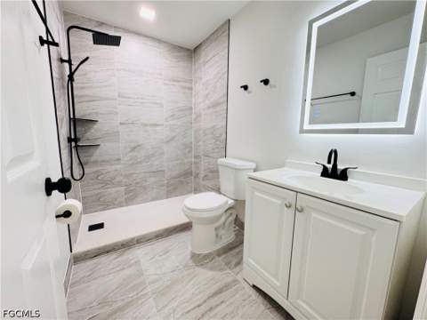 718 Rue Labeau Cir, Fort Myers FL - photo 11 of 22