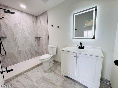 718 Rue Labeau Cir, Fort Myers FL - photo 17 of 22
