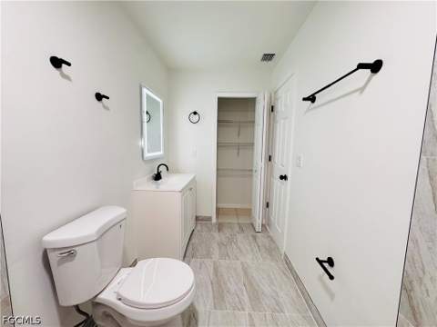 718 Rue Labeau Cir, Fort Myers FL - photo 19 of 22