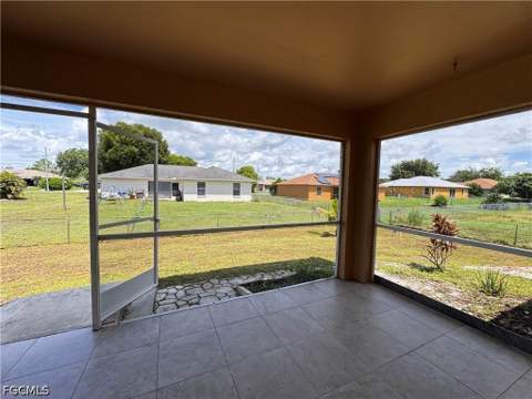 718 Rue Labeau Cir, Fort Myers FL - photo 21 of 22
