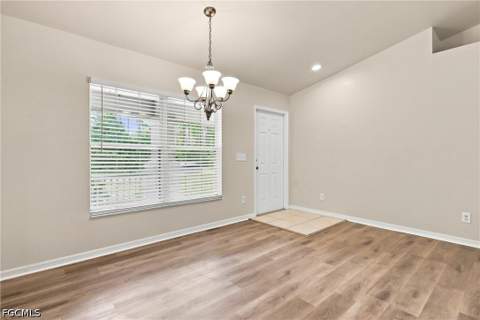 752 Barclay Ave, Lehigh Acres FL - photo 12 of 44