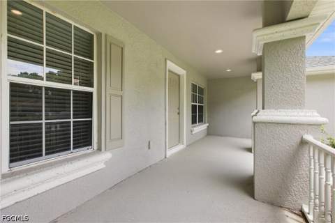 752 Barclay Ave, Lehigh Acres FL - photo 8 of 44