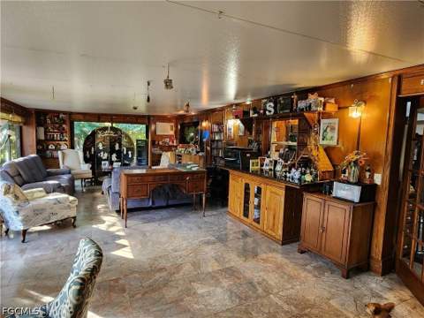 1370 Harbor View Dr, North Fort Myers FL - photo 11 of 42