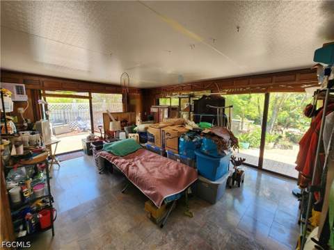 1370 Harbor View Dr, North Fort Myers FL - photo 19 of 42