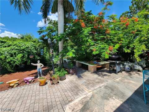 1370 Harbor View Dr, North Fort Myers FL - photo 24 of 42