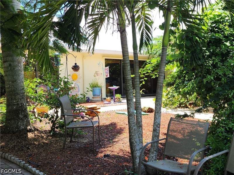 3 bedroom SingleFamilyResidence at 1370 Harbor View Dr, Port Edison, North Fort Myers — photo 5