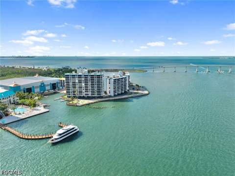 15021 Punta Rassa Rd 403, Fort Myers FL - photo 16 of 44