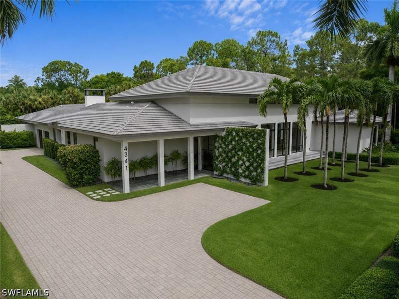 4 bedroom SingleFamilyResidence at 4341 Brynwood Dr, Quail West, Naples — photo 2