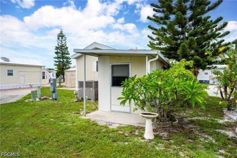 45 Shifting Sands Ave, Bonita Springs FL - photo 20 of 23