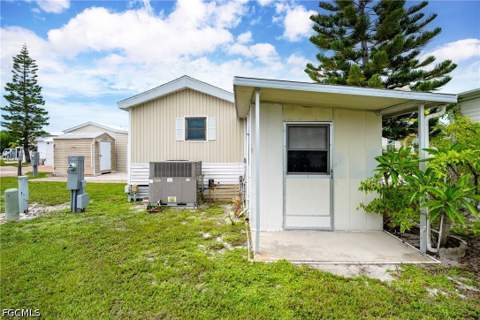 45 Shifting Sands Ave, Bonita Springs FL - photo 21 of 23