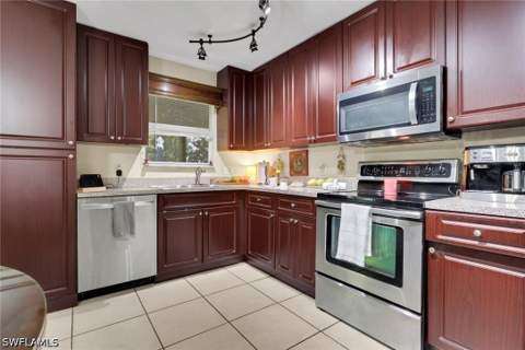 2001 48th ST SW, Naples FL - photo 7 of 20