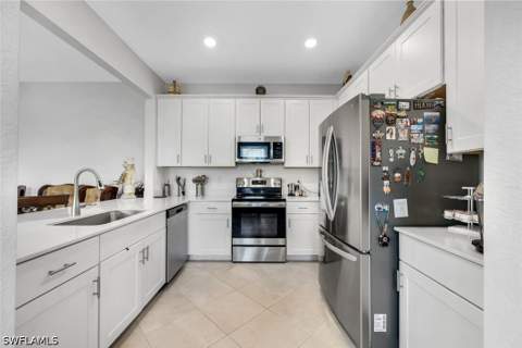 2942 Citrus St, Naples FL - photo 7 of 22