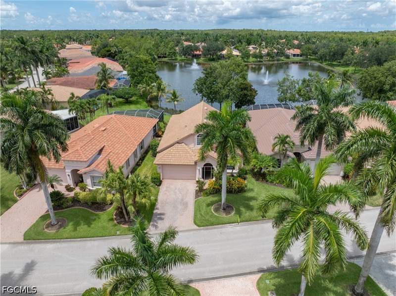 4 bedroom SingleFamilyResidence at 7586 Sika Deer Way, Casa Del Lago, Fort Myers — photo 4