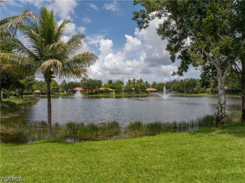 7586 Sika Deer Way, Fort Myers FL - photo 7 of 43