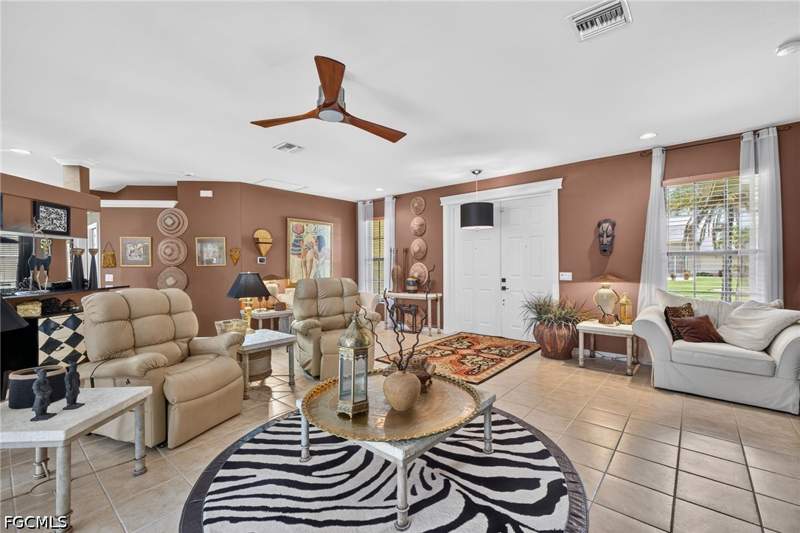 3 bedroom SingleFamilyResidence at 4914 SW 25th Ct, Cape Coral, Cape Coral — photo 4