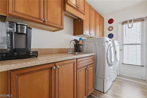 2118 SW 12th Ave, Cape Coral FL - photo 14 of 30