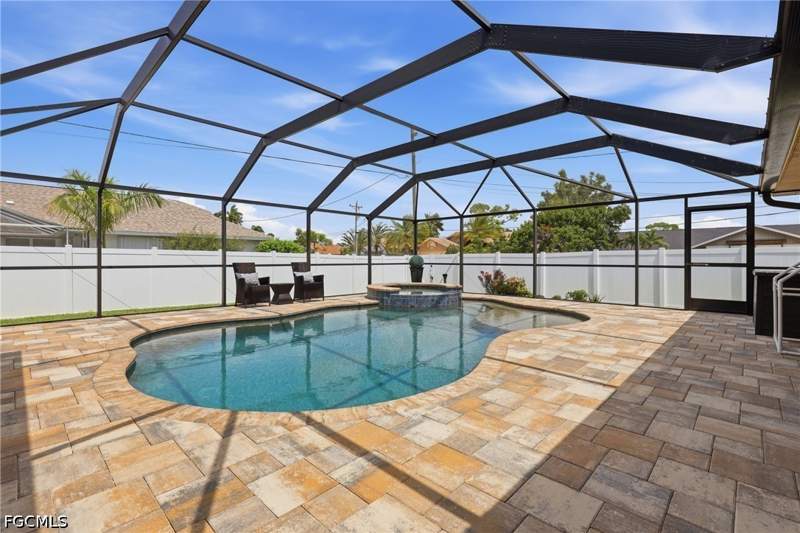 3 bedroom SingleFamilyResidence at 2118 SW 12th Ave, Cape Coral, Cape Coral — photo 2