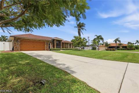 2118 SW 12th Ave, Cape Coral FL - photo 6 of 30