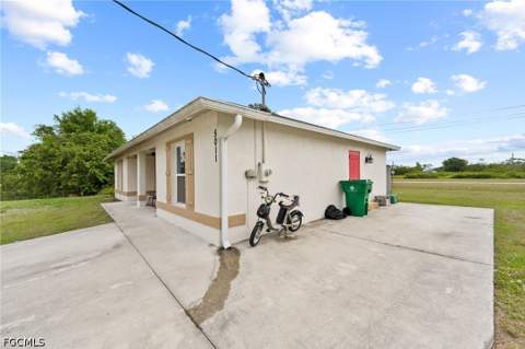 5011 Dania Cir, Labelle FL - photo 16 of 24