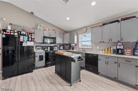 5011 Dania Cir, Labelle FL - photo 8 of 24