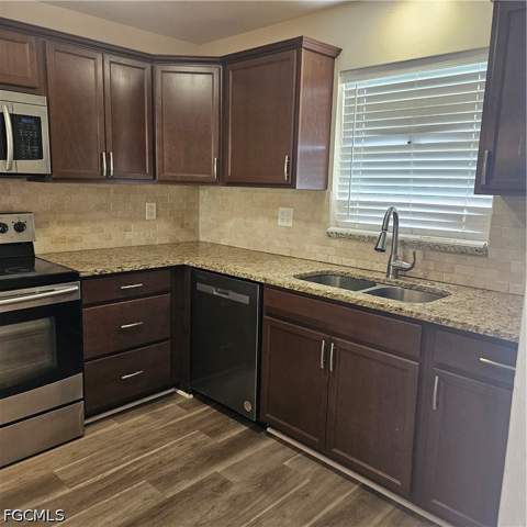 4616 Skyline Blvd 104, Cape Coral FL - photo 8 of 18