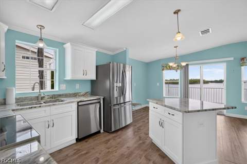 43 Emily Ln, Fort Myers Beach FL - photo 6 of 50
