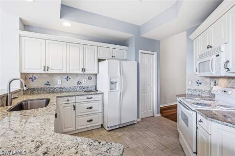 8340 Whisper Trace Way 205, Naples FL - photo 8 of 50