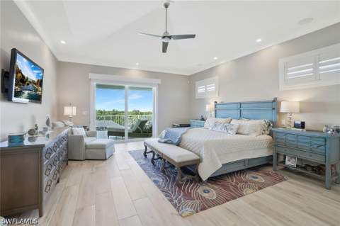 564 Spinnaker Dr, Marco Island FL - photo 10 of 40