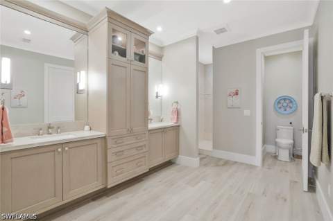 564 Spinnaker Dr, Marco Island FL - photo 19 of 40