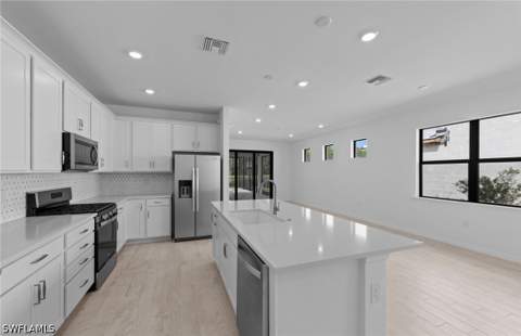 2121 Seville Ln, Naples FL - photo 14 of 36