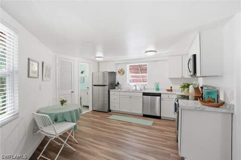 5431 Oak Ridge Ave, Fort Myers Beach FL - photo 13 of 34