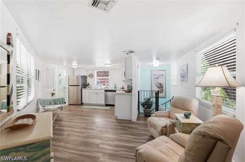 5431 Oak Ridge Ave, Fort Myers Beach FL - photo 19 of 34
