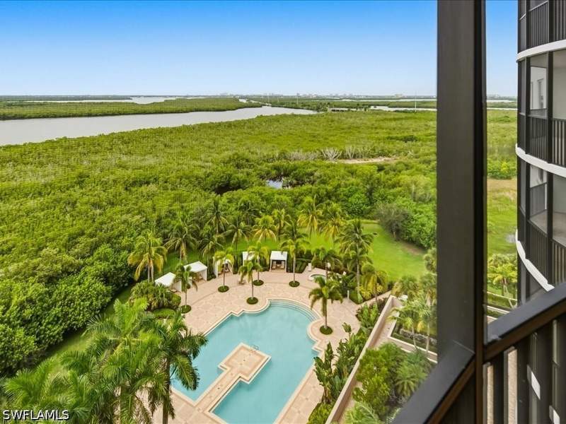 3 bedroom Condominium at 1050 Borghese Ln 1004, Lesina, Naples — photo 2