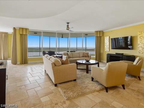 1050 Borghese Ln 1004, Naples FL - photo 7 of 38