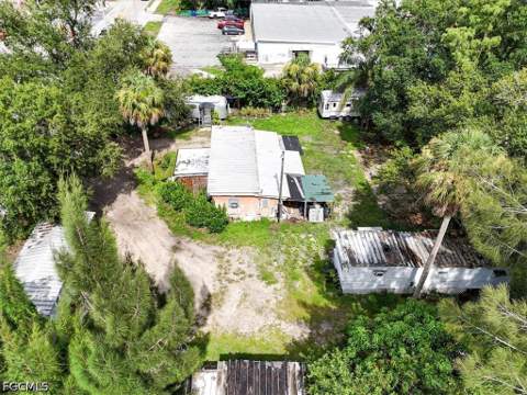 9890 Orange River Blvd, Fort Myers FL - photo 15 of 21