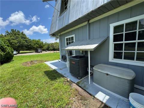 19790 Burgundy Farms Rd, Estero FL - photo 8 of 11