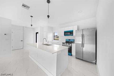2814 12th St SW, Lehigh Acres FL - photo 15 of 32