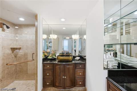 990 Cape Marco Dr 503, Marco Island FL - photo 17 of 44