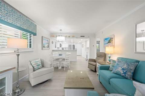 671 E Gulf Dr 3A1, Sanibel FL - photo 6 of 50