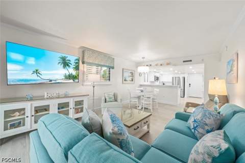 671 E Gulf Dr 3A1, Sanibel FL - photo 7 of 50